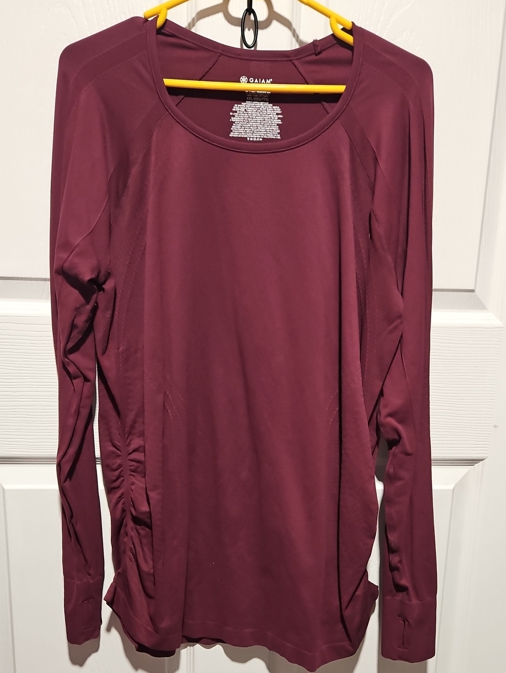 Gaiam Seamless Ruched Long Sleeve Yoga Top
Size: XXL / 2XL